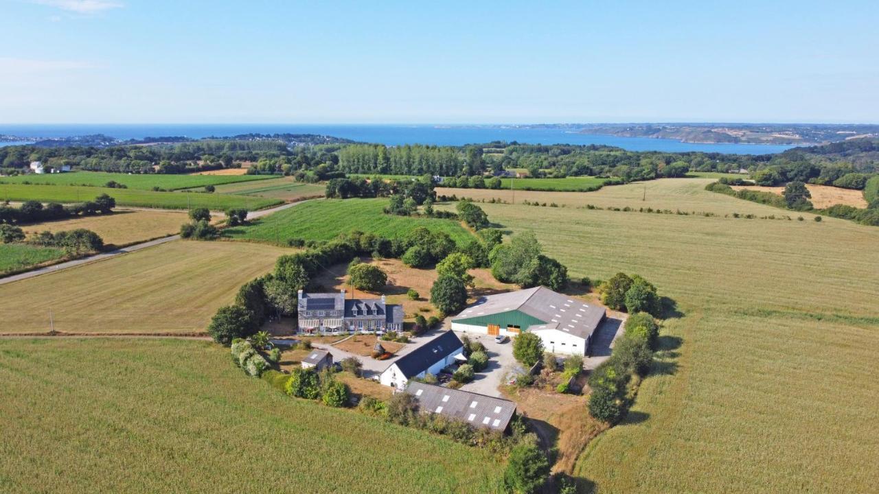 Lescoat-le Petit Paradis Holiday home *